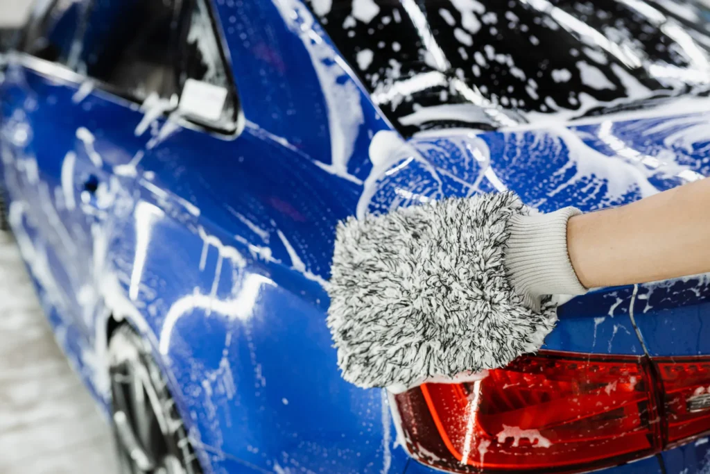 Exterior car detailing for a spotless finish